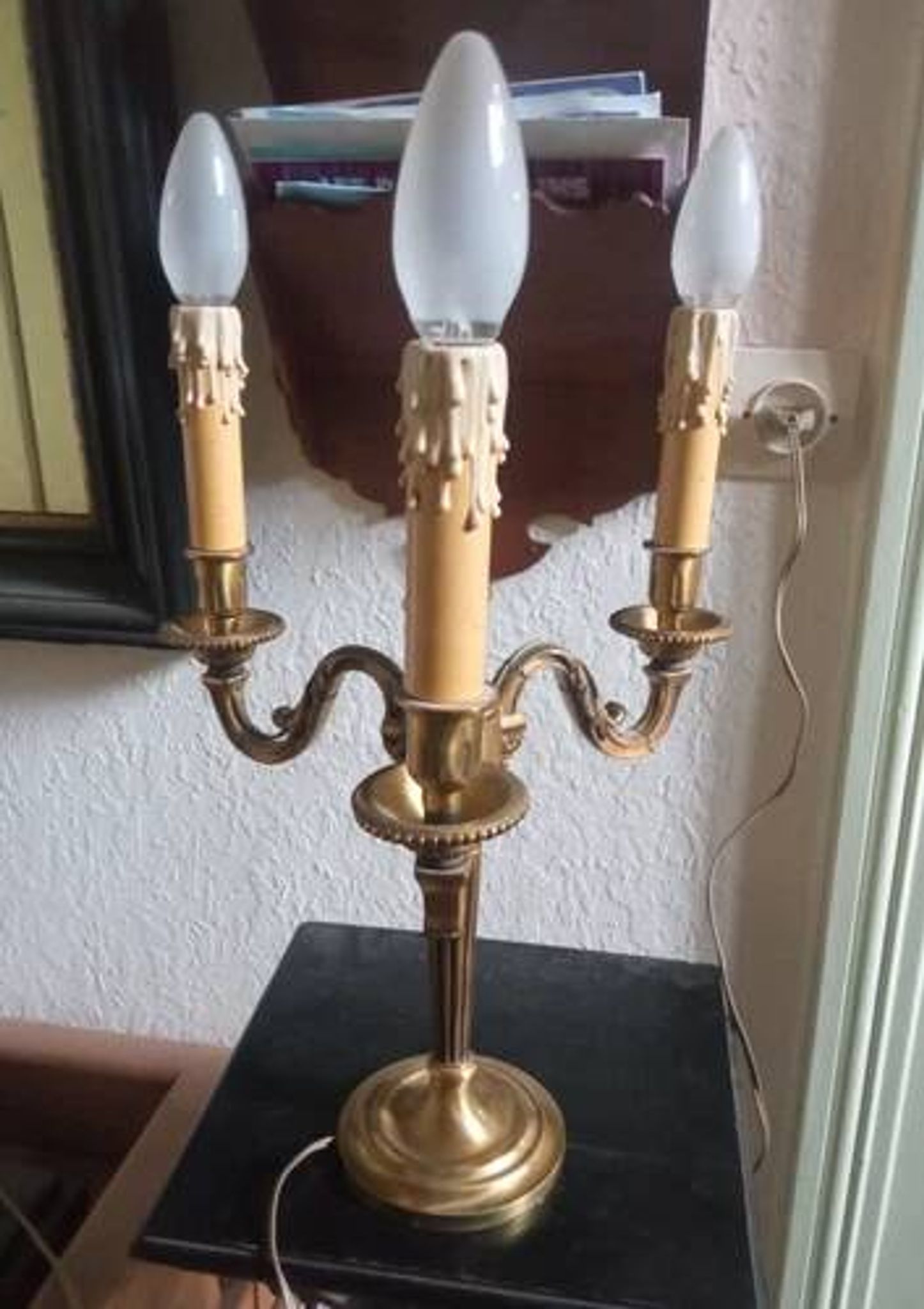 Antique 3-light table lamp in bronze in the Louis XVI style - 2 kg