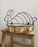 Étagère fer forgé et figurines de lapin en porcelaine