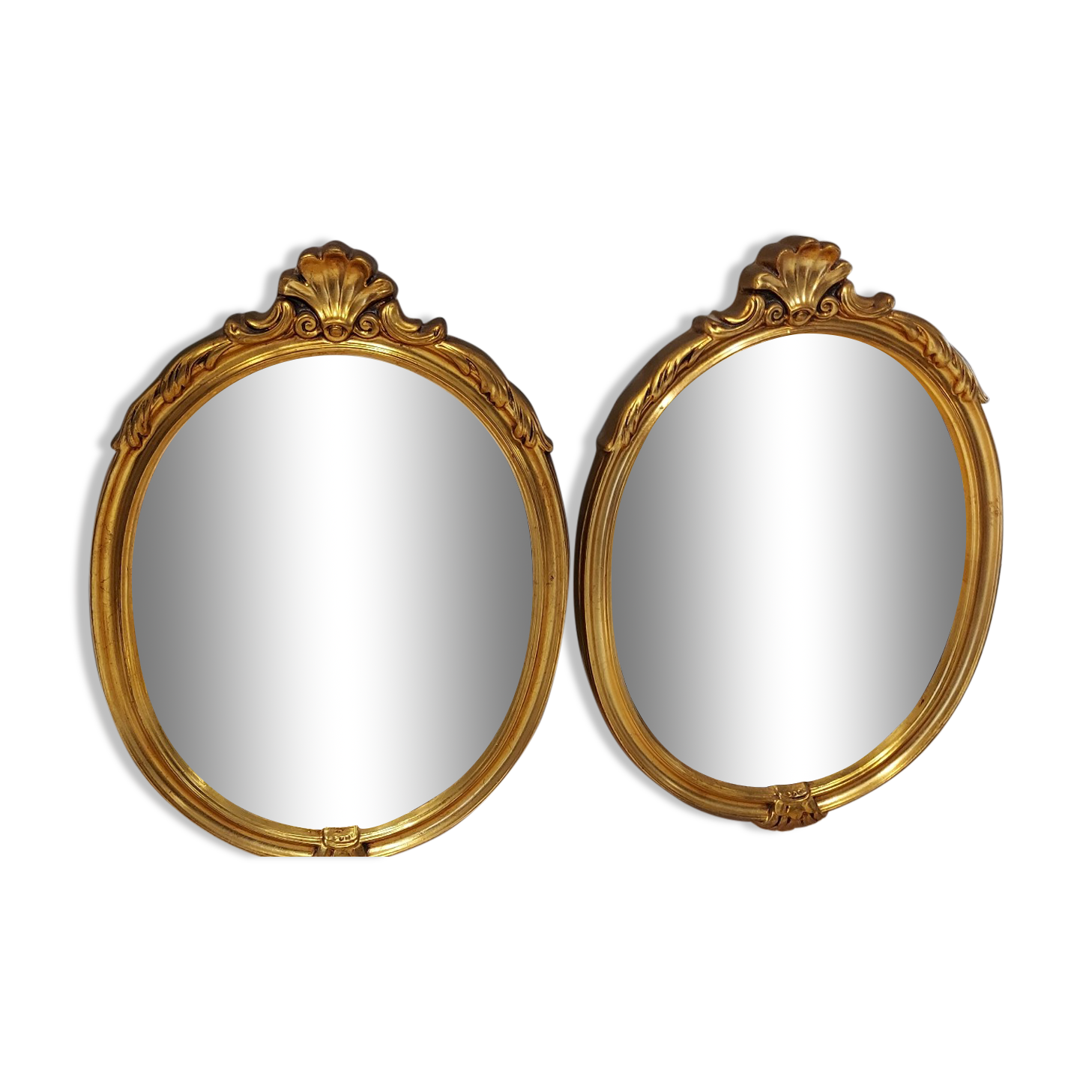 Paire de miroirs oval  doré vintage