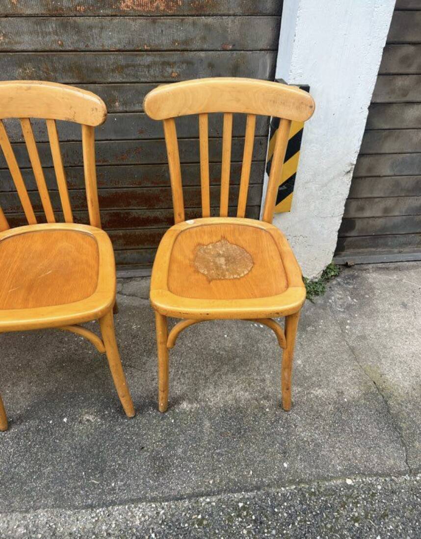 (Lot) 5 stamped Lutherma chairs (light oak)