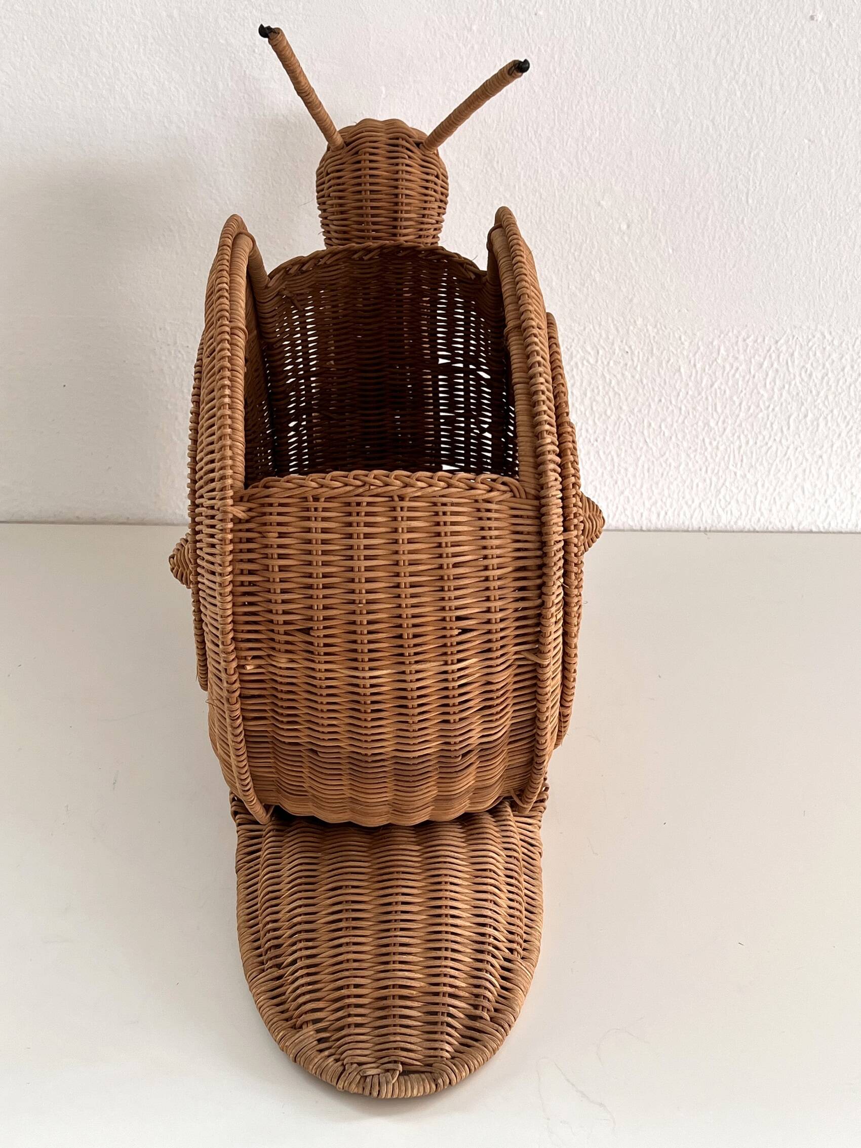 Italian Vintage Large Rattan Snail Basket, 1980s