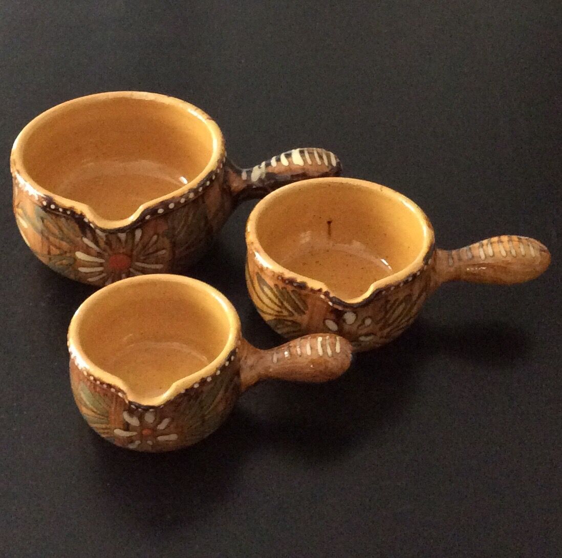 Lot of 3 vintage frying pans