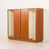 Danish mid-century teak wardrobe by Laurbjerg Mobelfabrik, 1970s