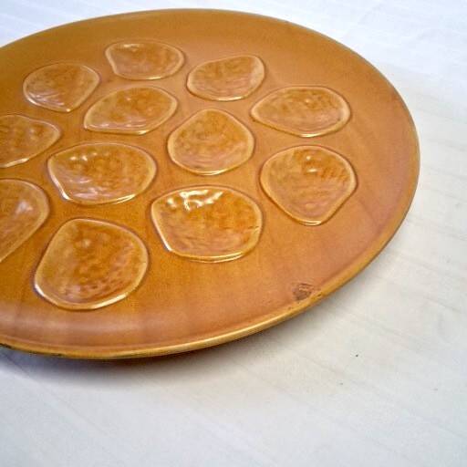 Brown ceramic oyster serving dish in good condition