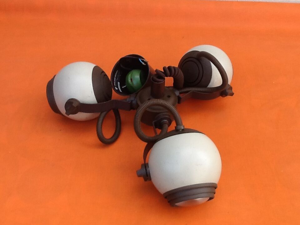 Extendable and adjustable chandelier Eyeball Vrieland