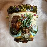 Majolica pot with signs