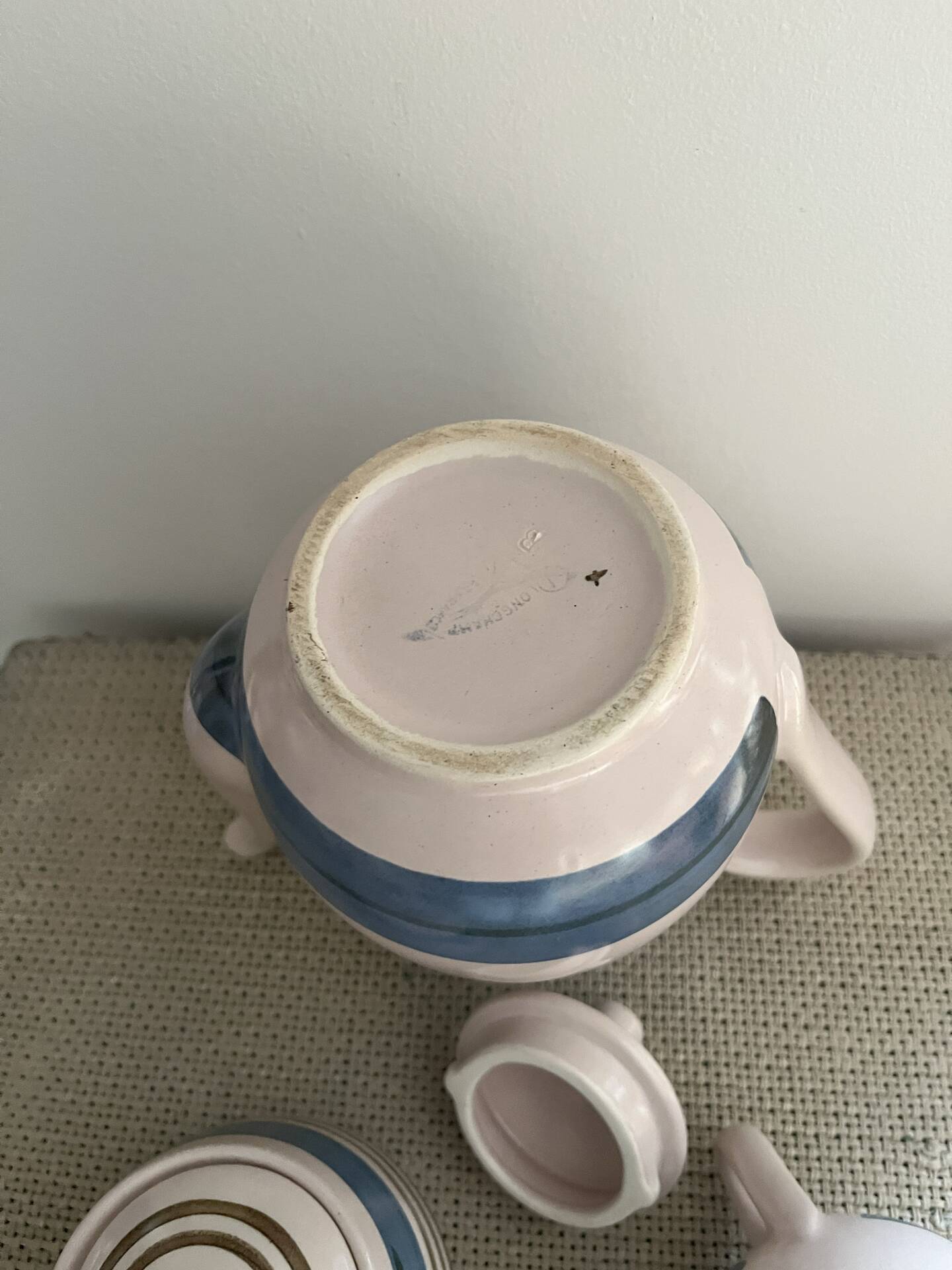 Teapot, sugar bowl, milk jug