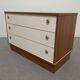 Commode basse en placage d'acajou et satin blanc années 70/80