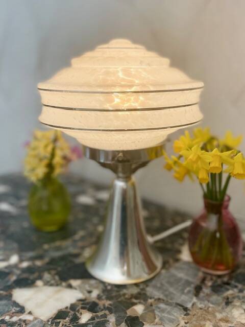 Art deco table lamp