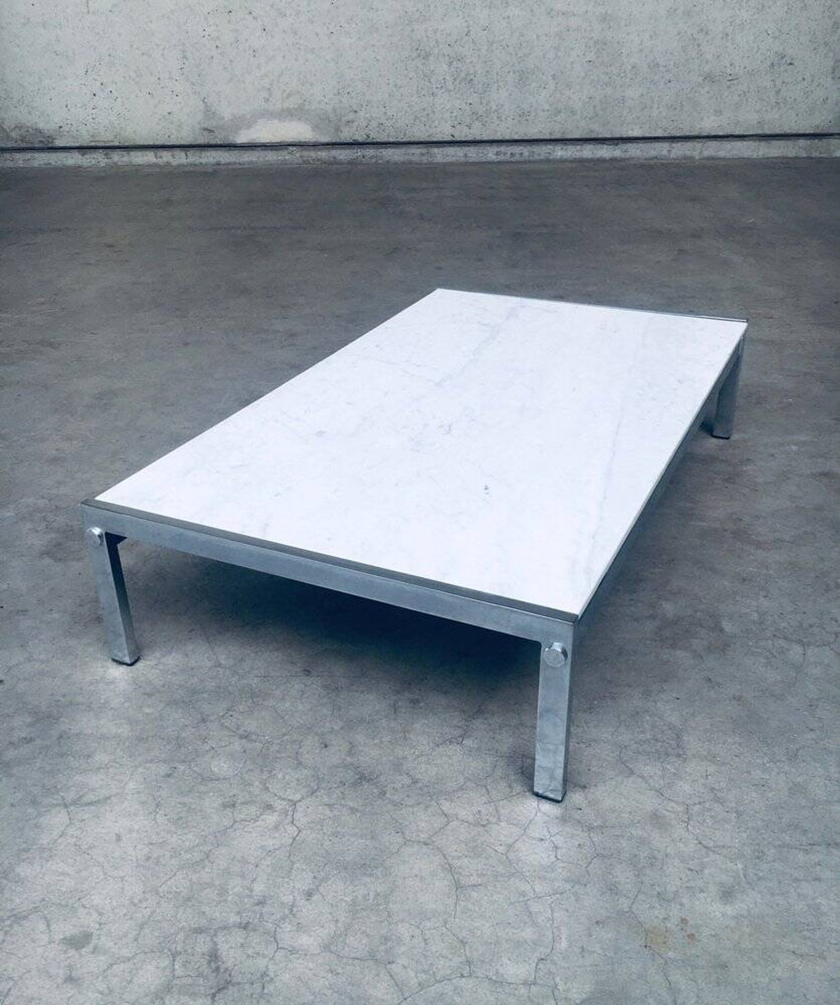 Postmodern Italian Carrara Marble Low Coffee Table, 1970s