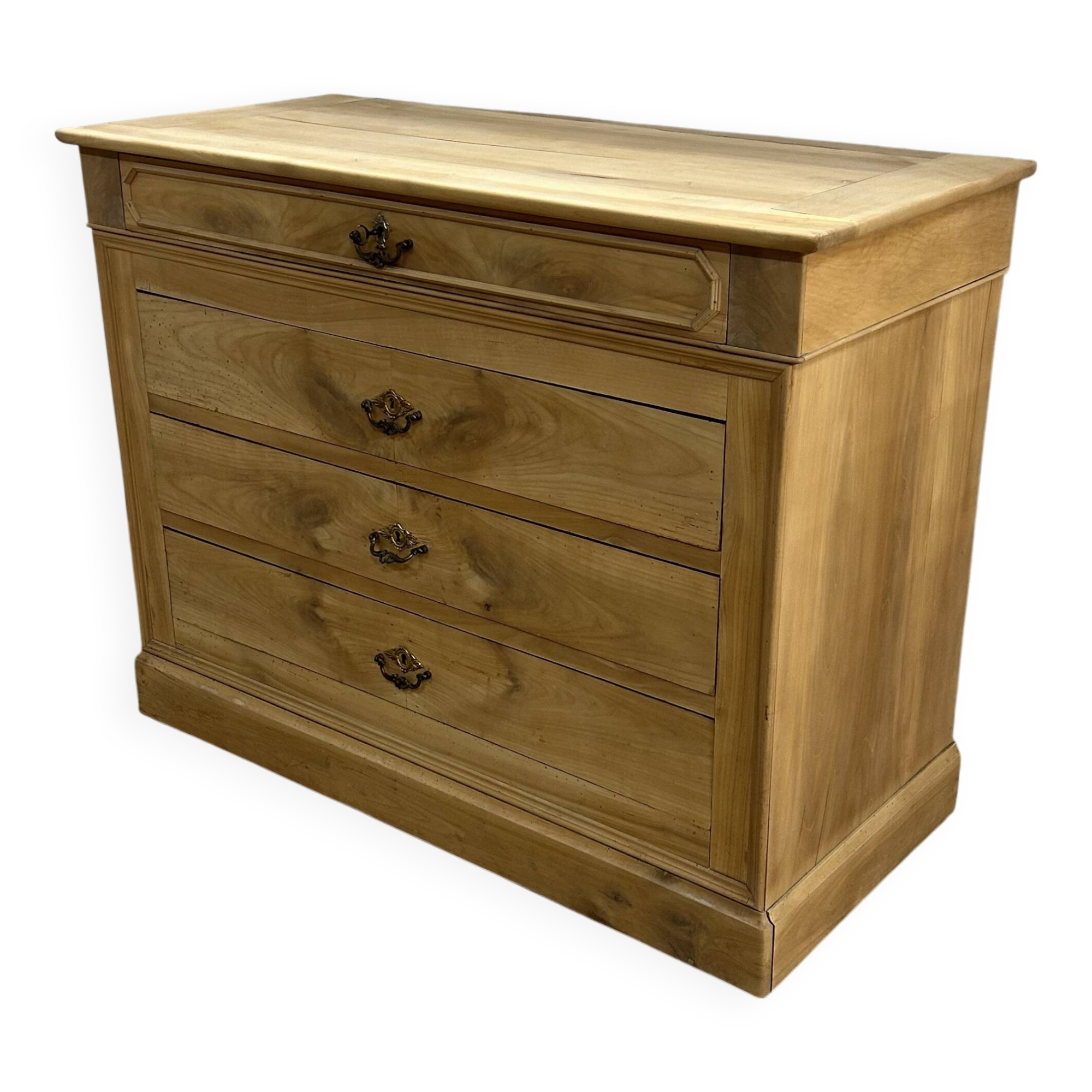 Louis Philipe airbrushed chest of drawers with 4 drawers