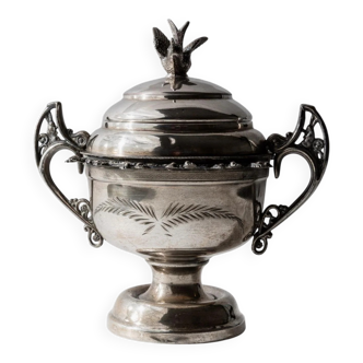 Vintage 1930s silver-plated footed bowl with lid by Warren Rogers New York, featuring a bird motif and ornate details.