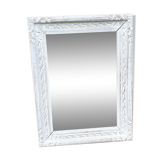 Mirror bleached wood campaign decoration