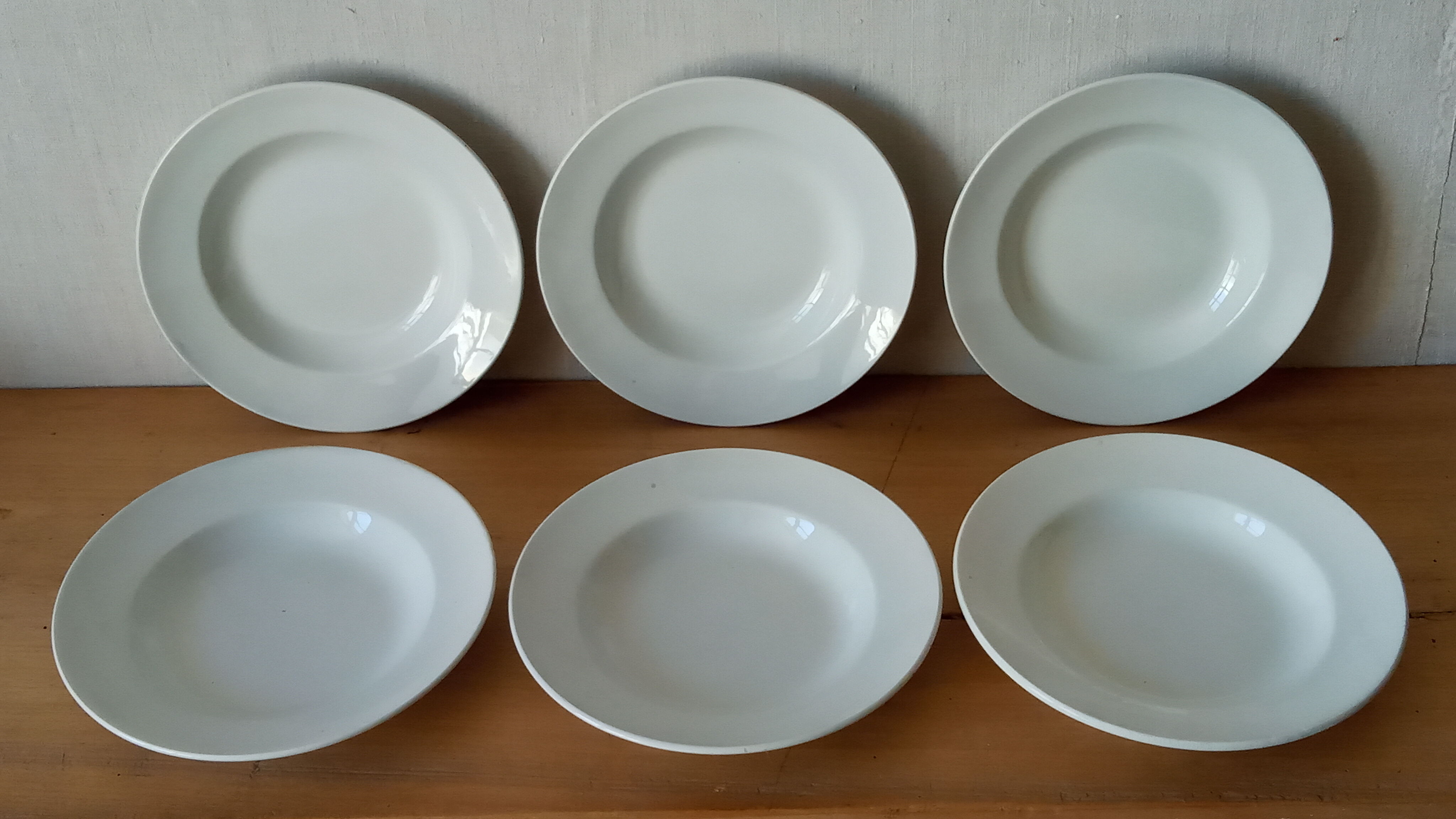 Six hollow plates of St Amand