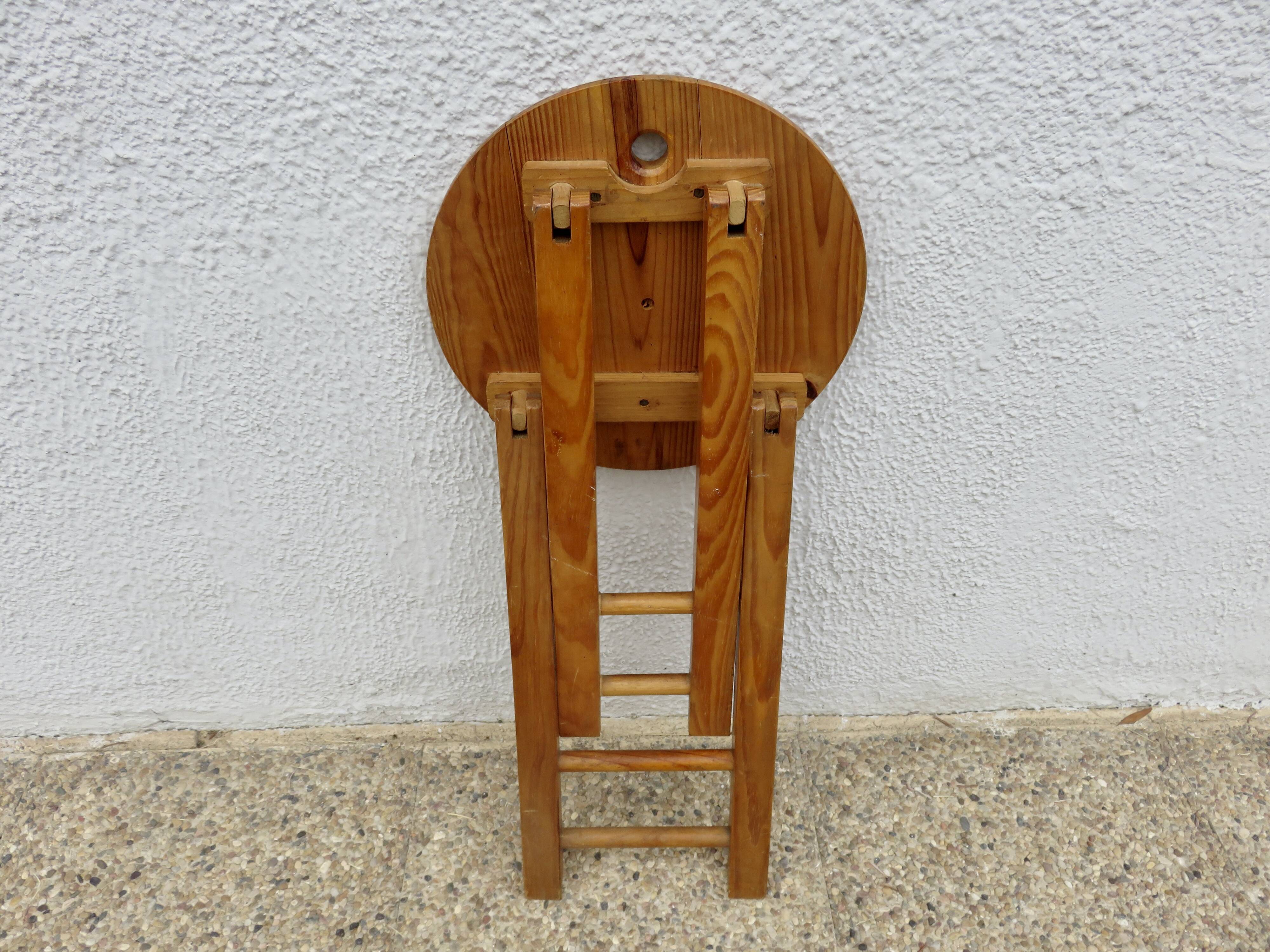 Tabouret pliant dans le style de Roger Tallon ou Adrian Reed, vers 1970