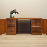 Bureau en cerisier, design danois, années 1960, production : Danemark
