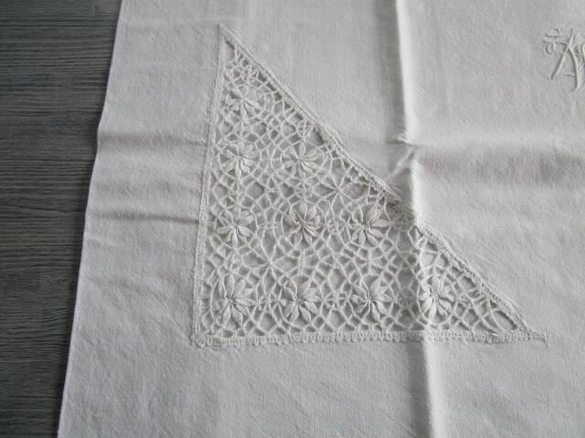 Antique embroidered/monogrammed pillowcase: 80x80cm