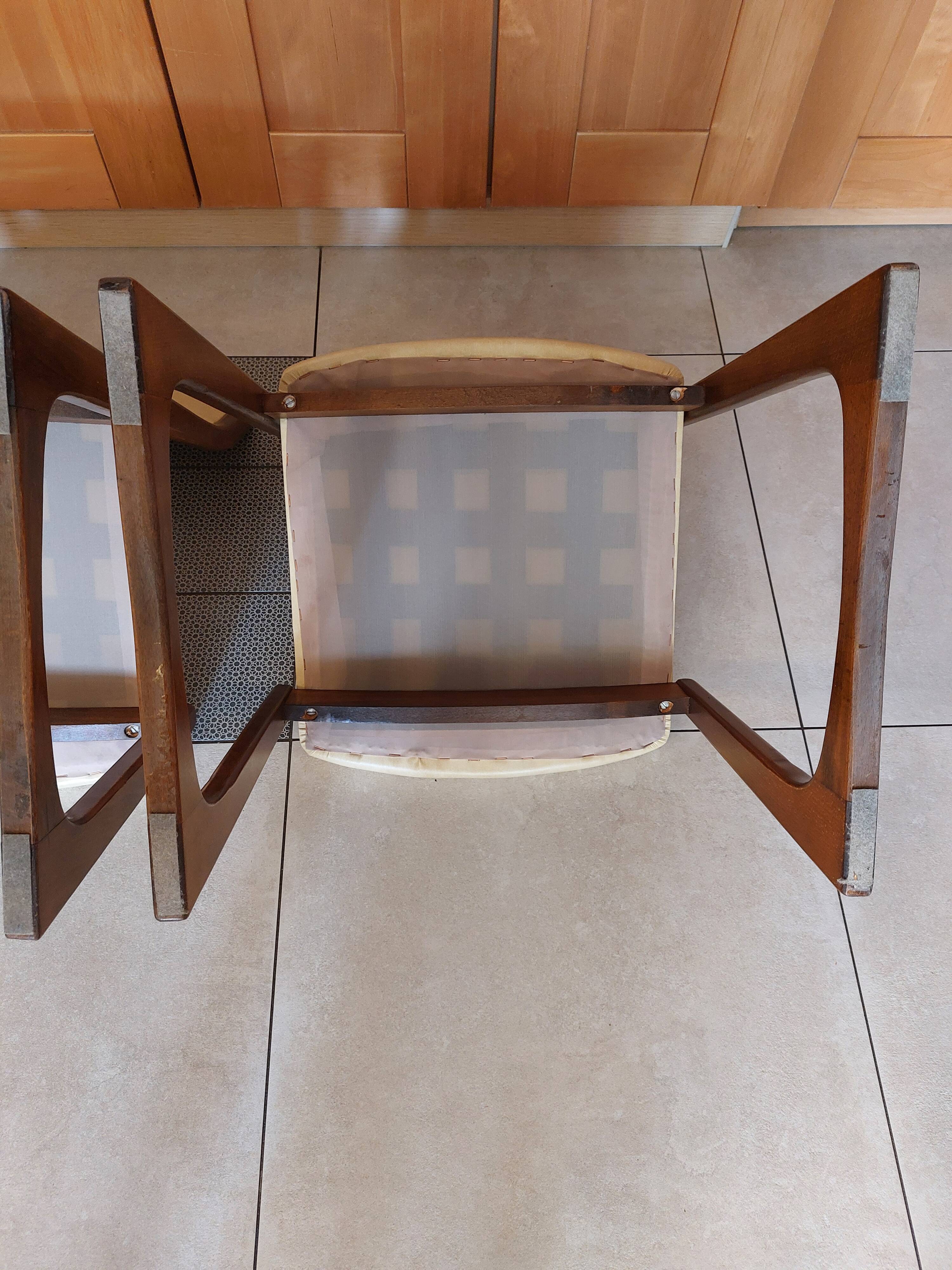 4 sled chairs, vintage