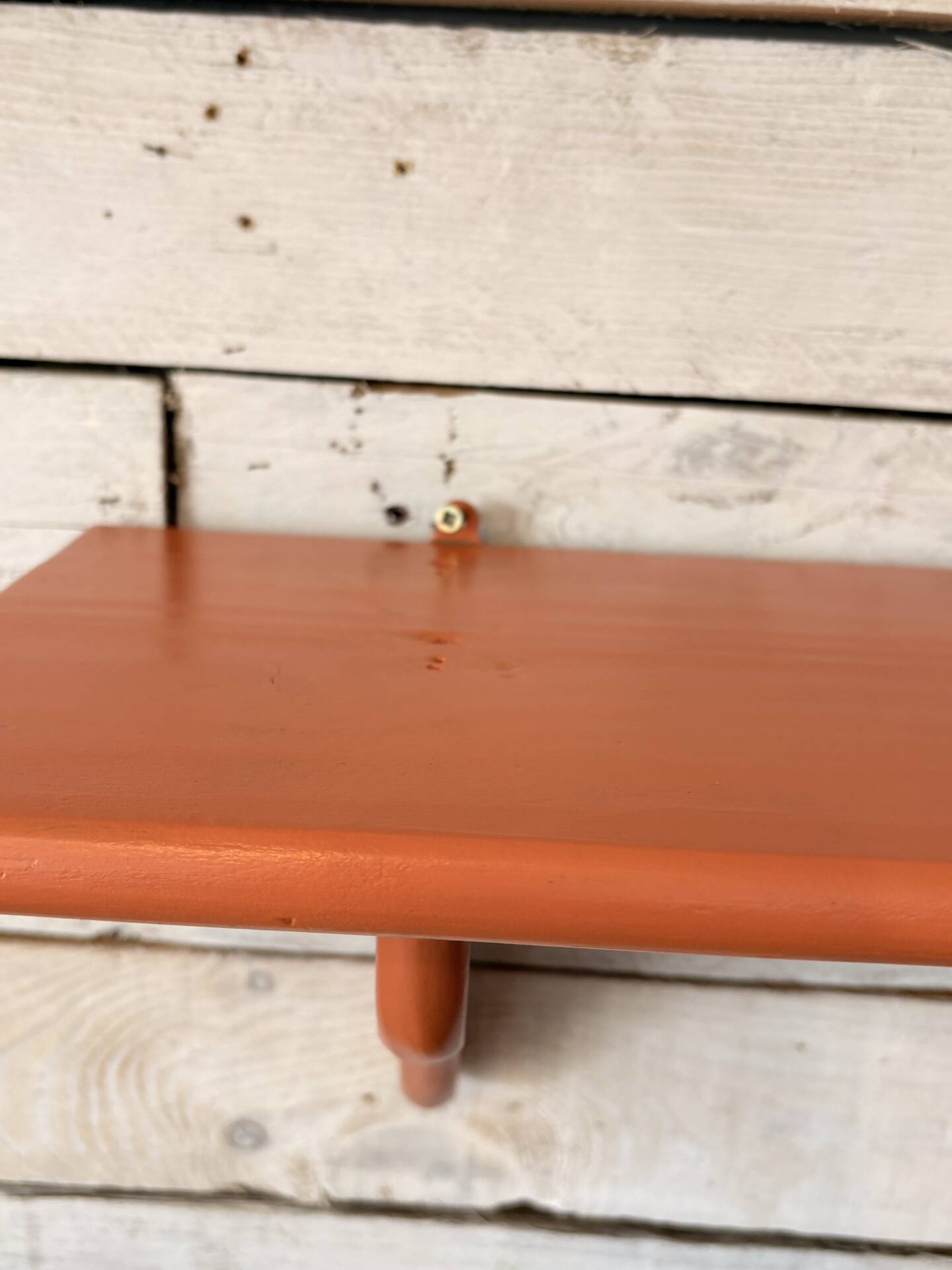 Terracotta shelf