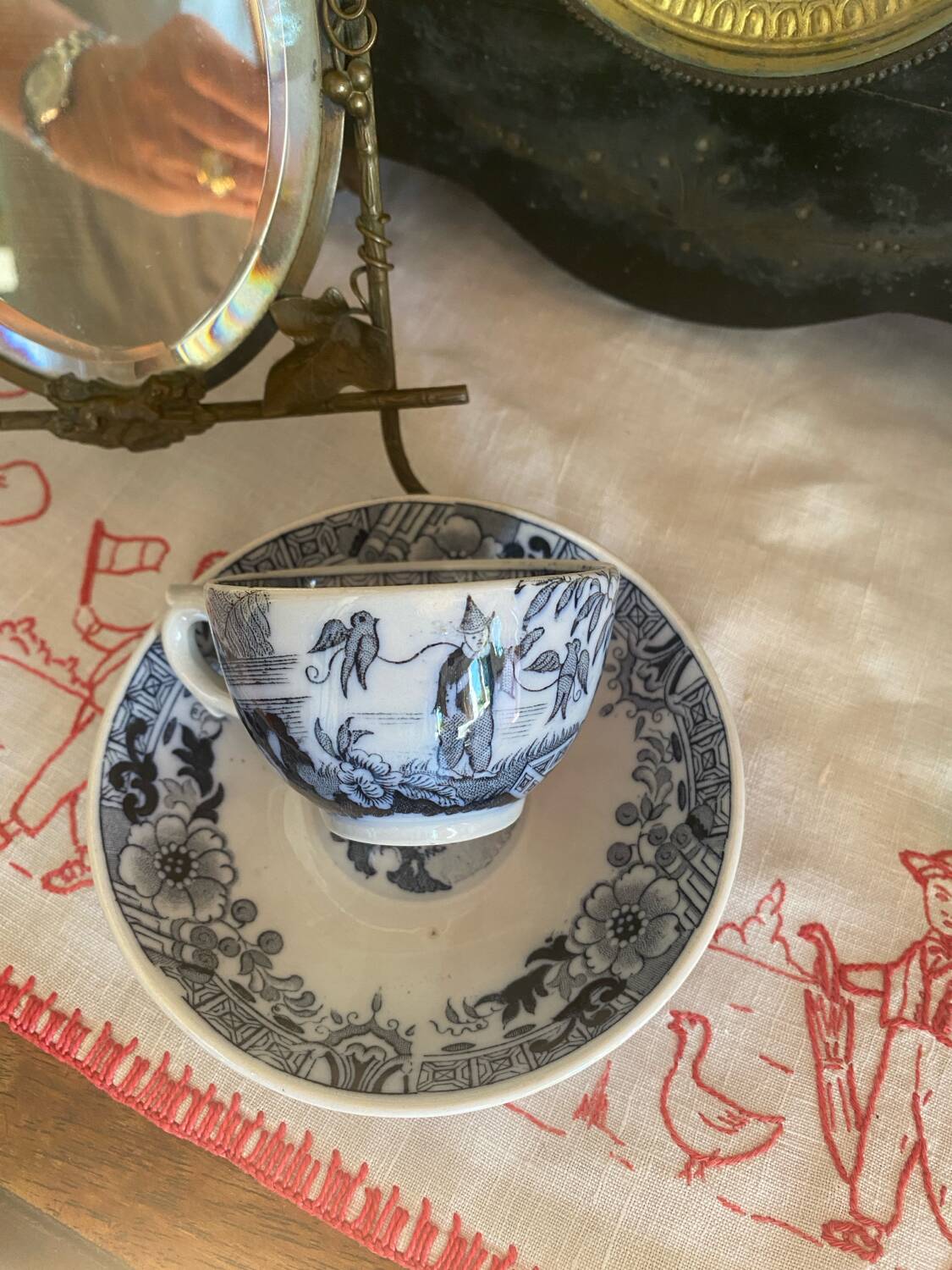 Old Villeroy and Boch cup with Japanese motifs
