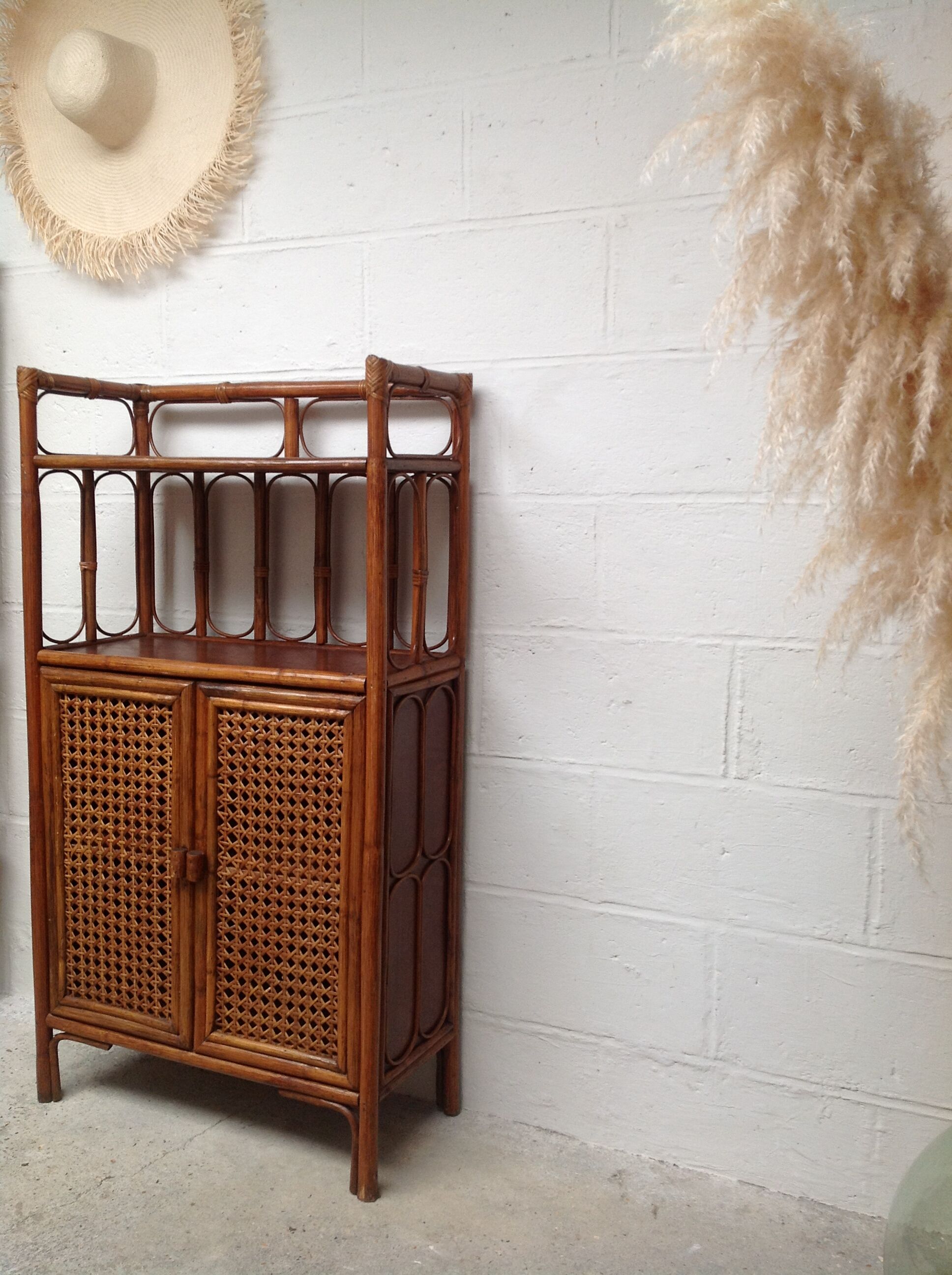 Buffet vintage bois et cannage rotin