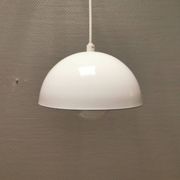 One of the old Flowerpot vp1 in enamel, designed by Verner Panton.