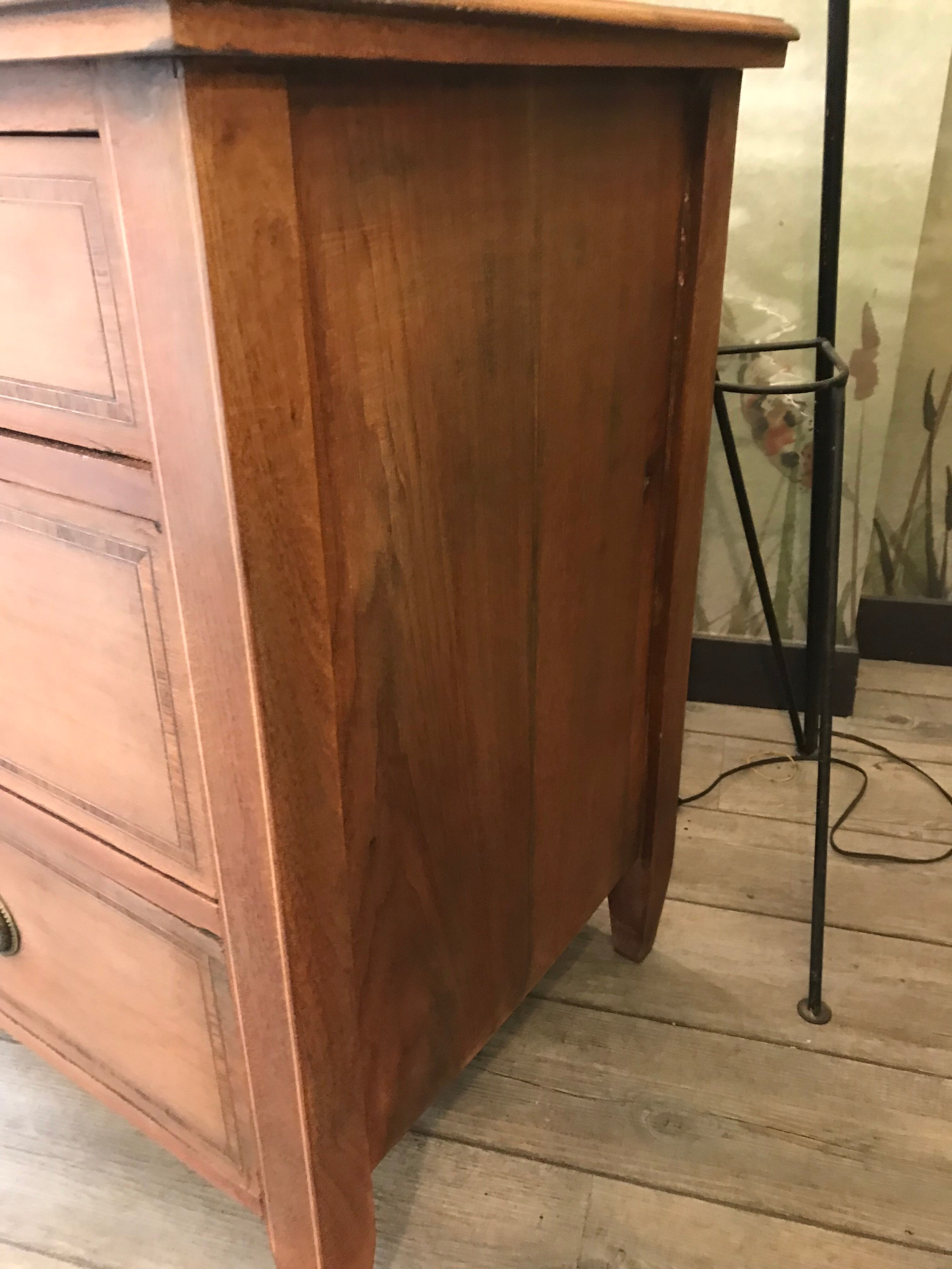 Old chest of drawers year 1950