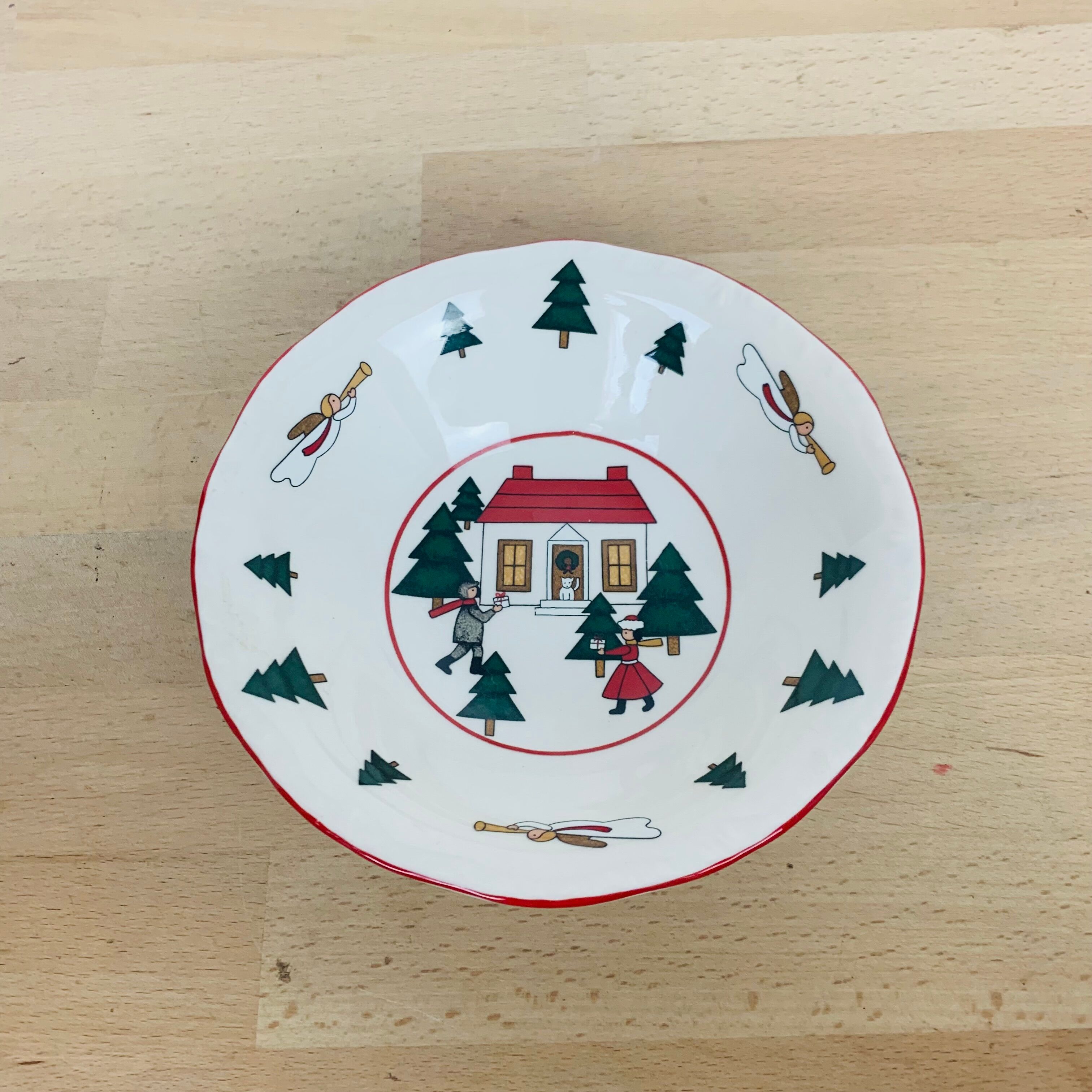 Empty pocket bowl Mason's Christmas Village ironstone