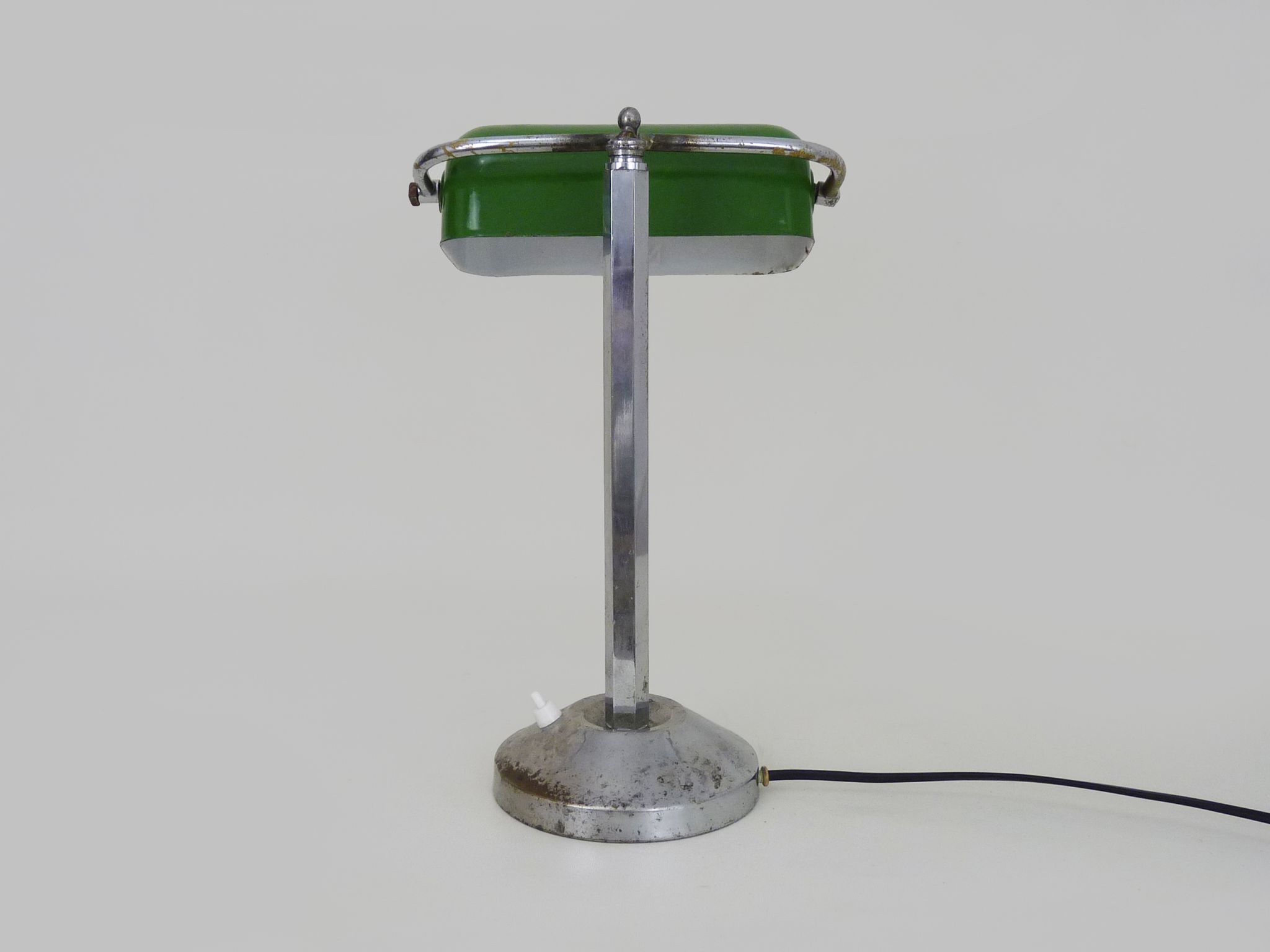 NIAM desk lamp with articulated head, dark green color and chrome. Art Deco