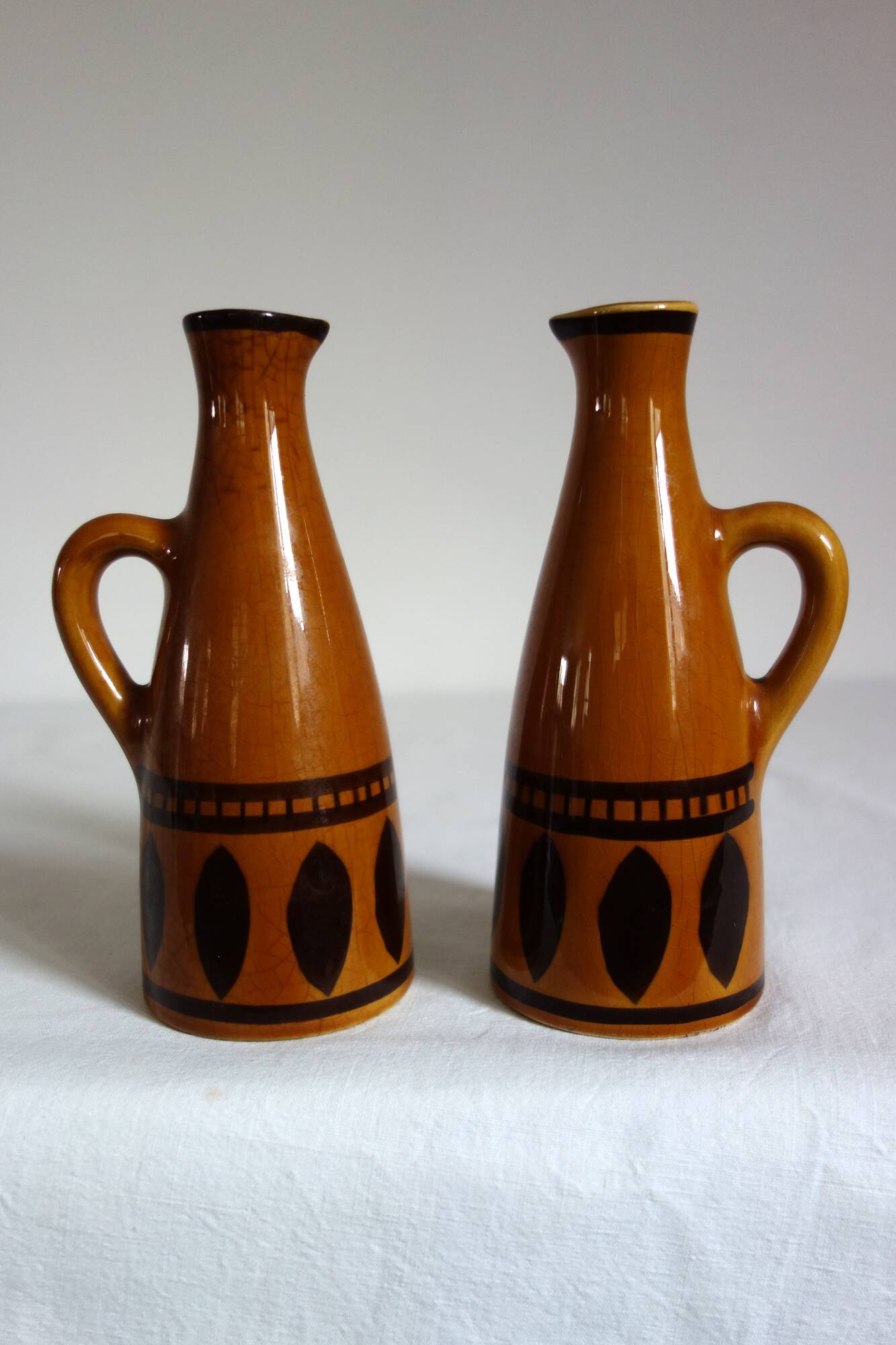 2 Longchamp glazed ceramic pitchers from the 70s