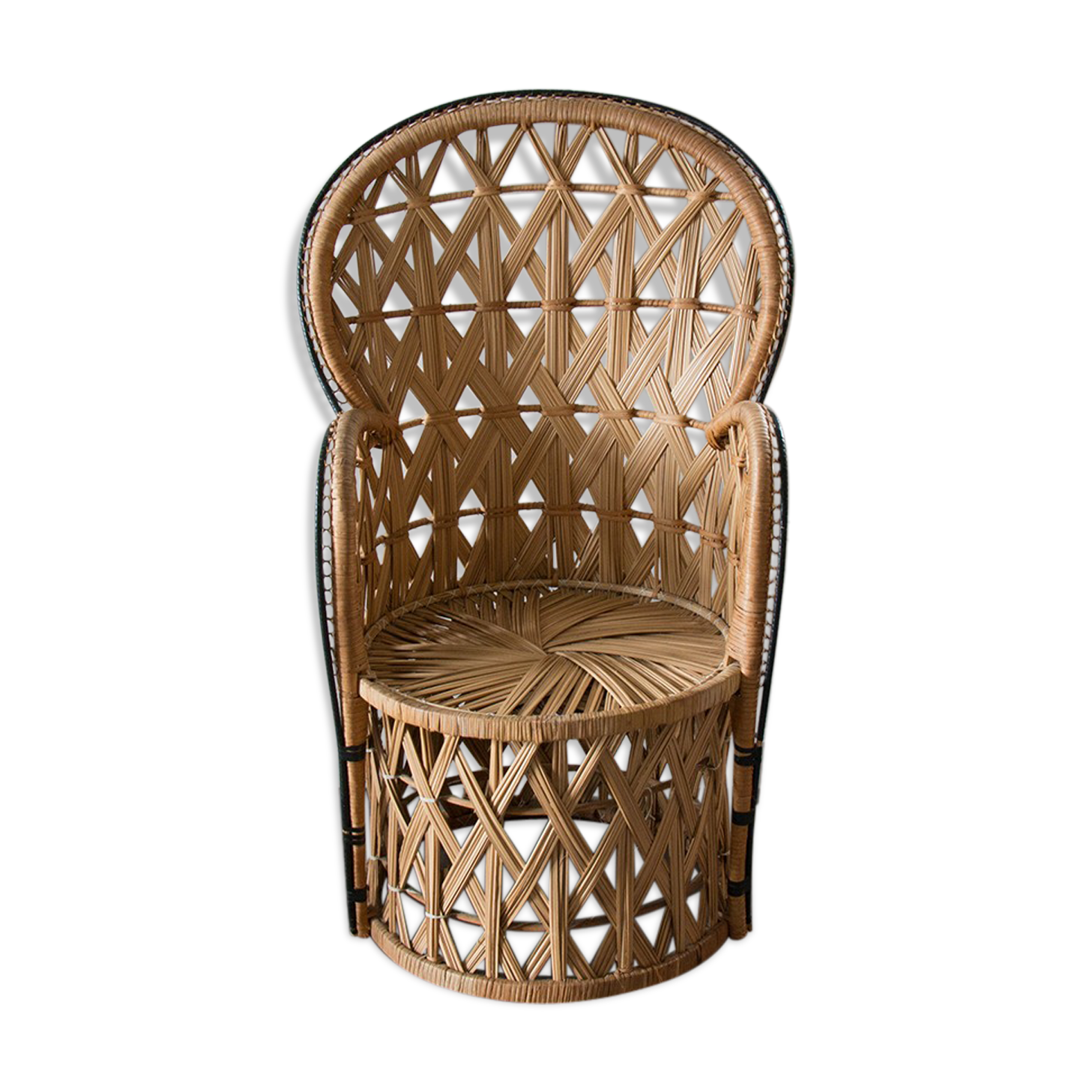 Chair Emmanuelle