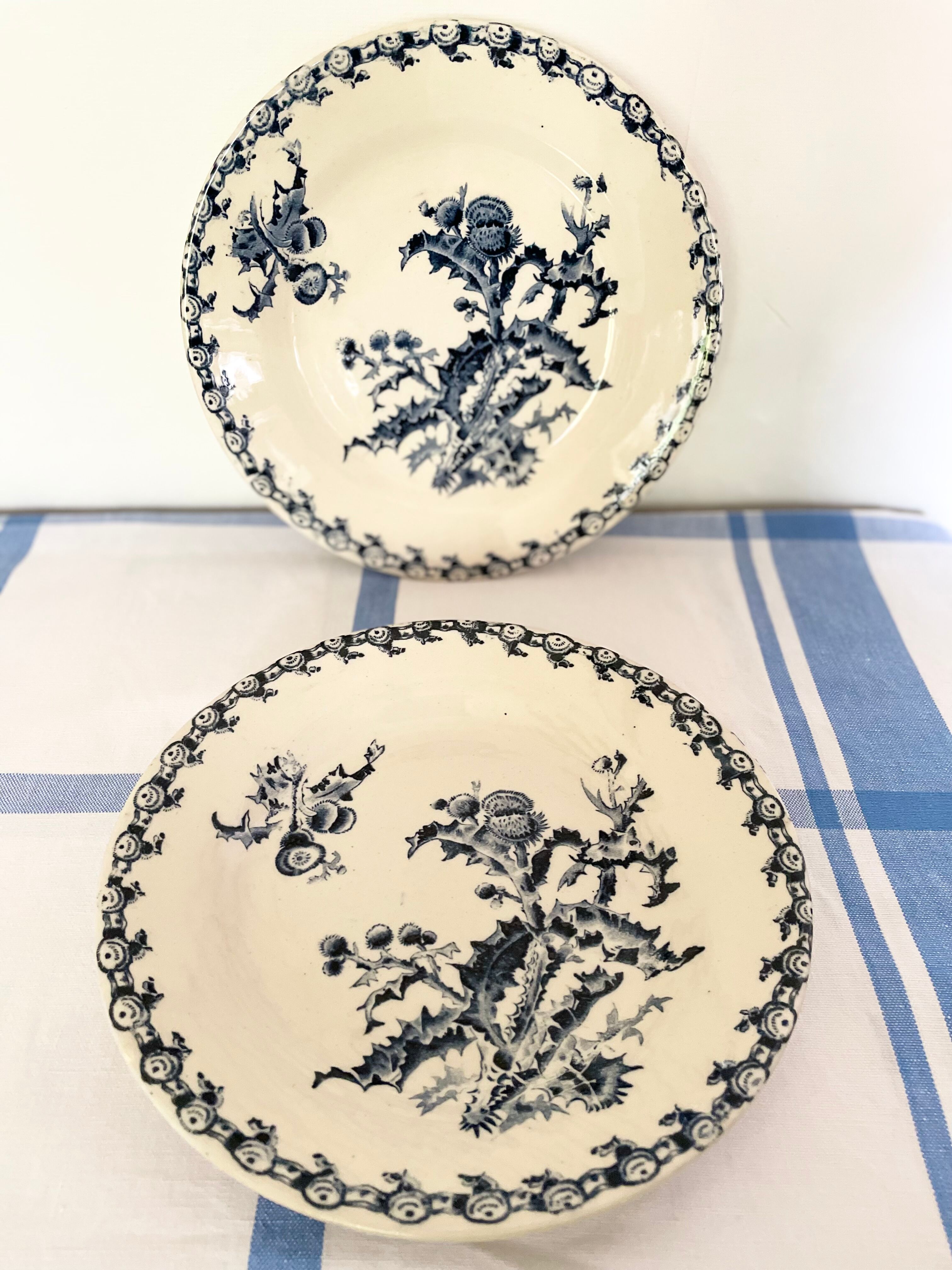 Flat plates Gien thistles