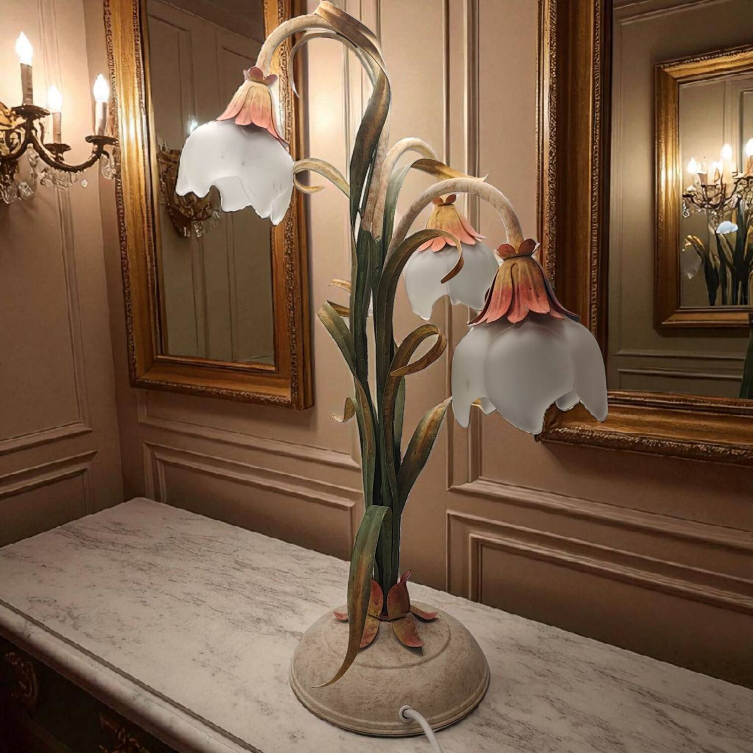 Vintage Late 20th Century Italian Floral Table Lamp - Art Nouveau
