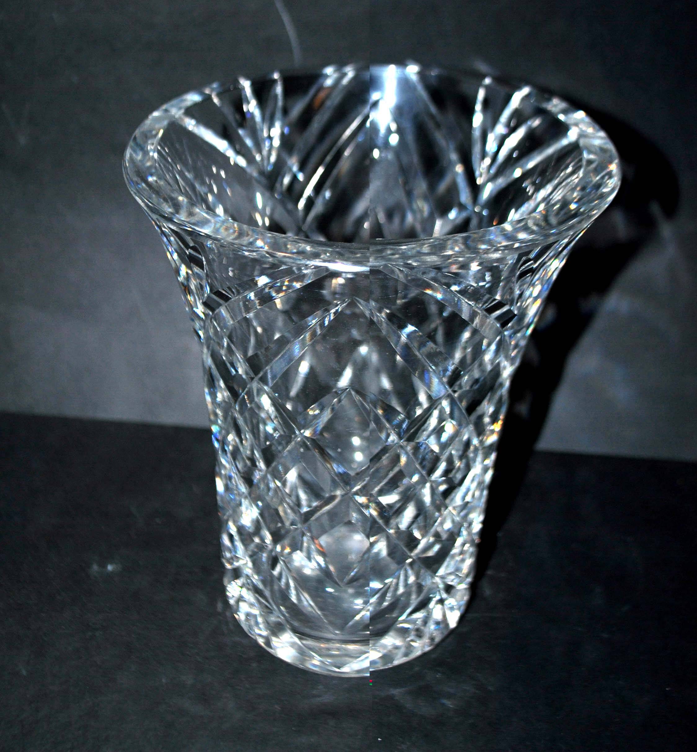 Vintage flared vase in cut crystal signed crystalworks crisgar 1950-1960