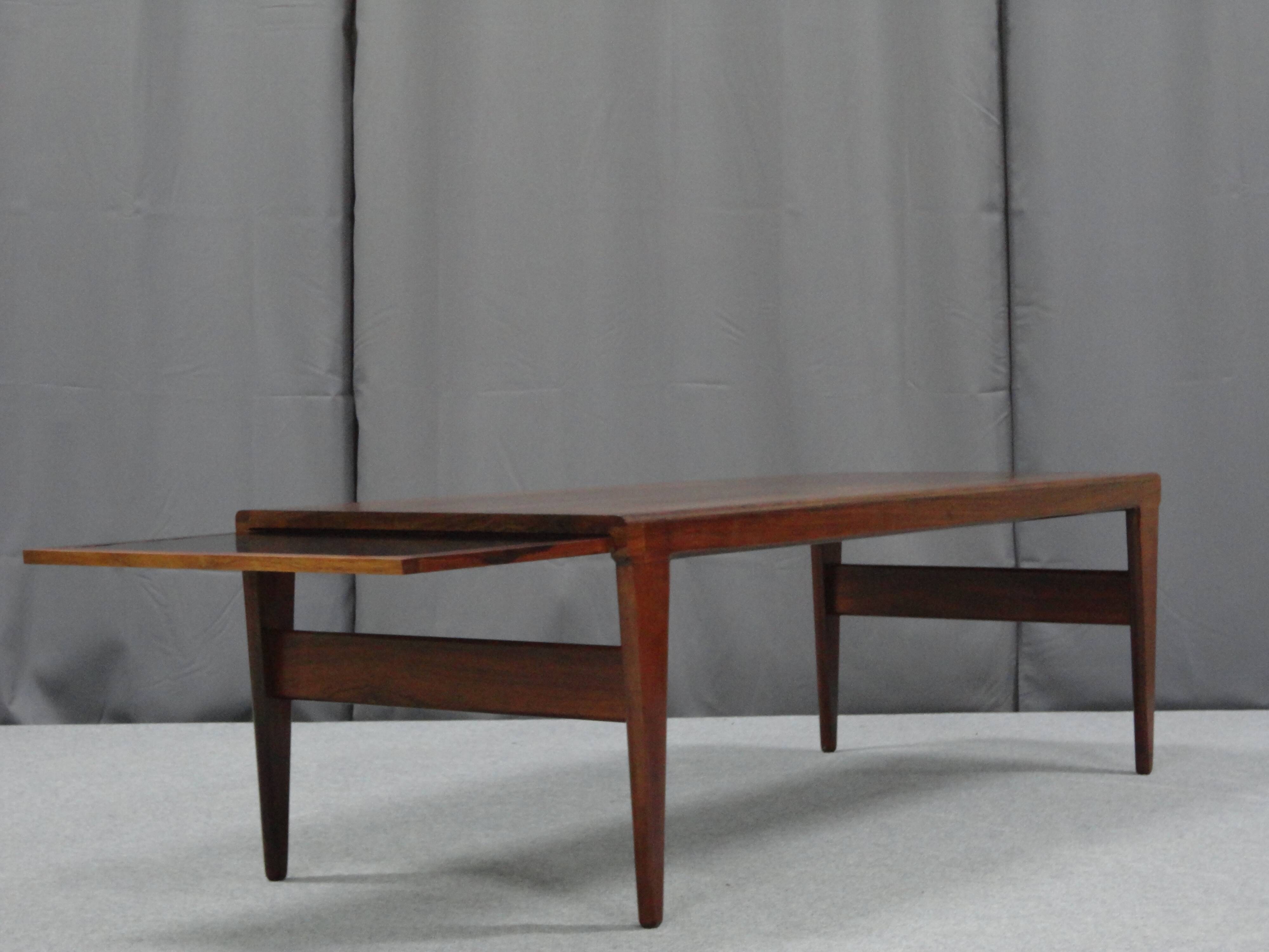 Rosewood coffee table from rio 1960