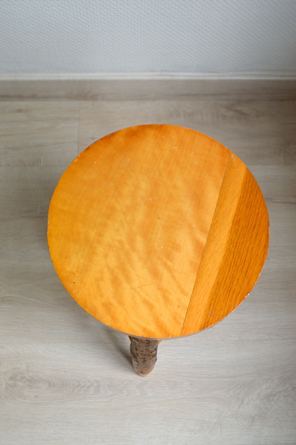Tripod stool