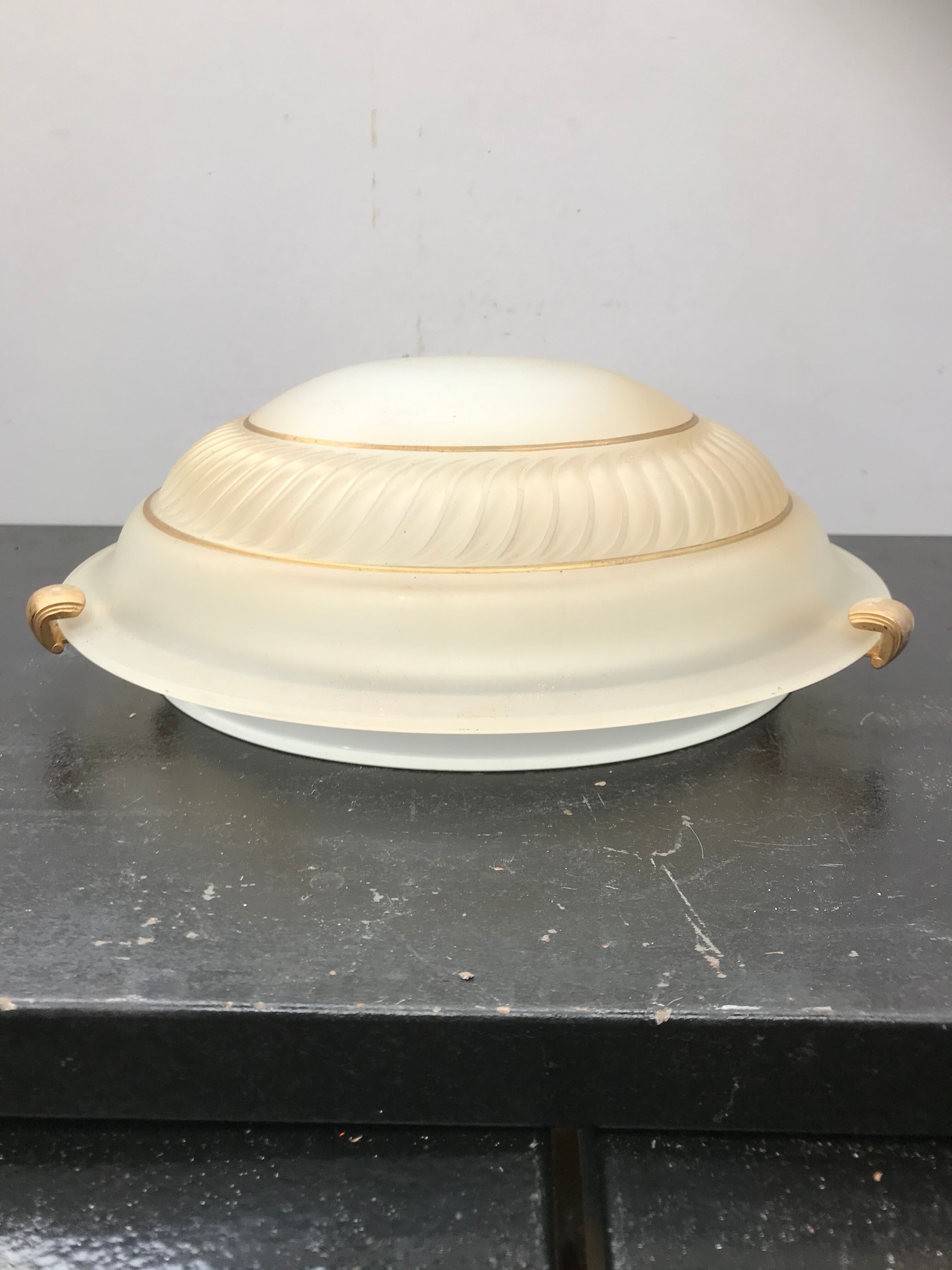 Plafonnier applique applied moulded glass - vintage metal support