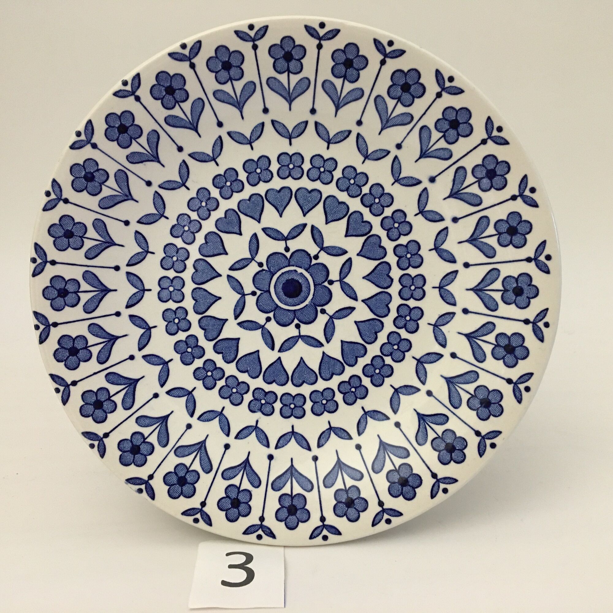 Set of 6 dessert plates of the English pottery "Barratts de Staffordshire" model "Nottingh"