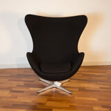 Egg chair by Arne Jacobsen for Fritz Hansen