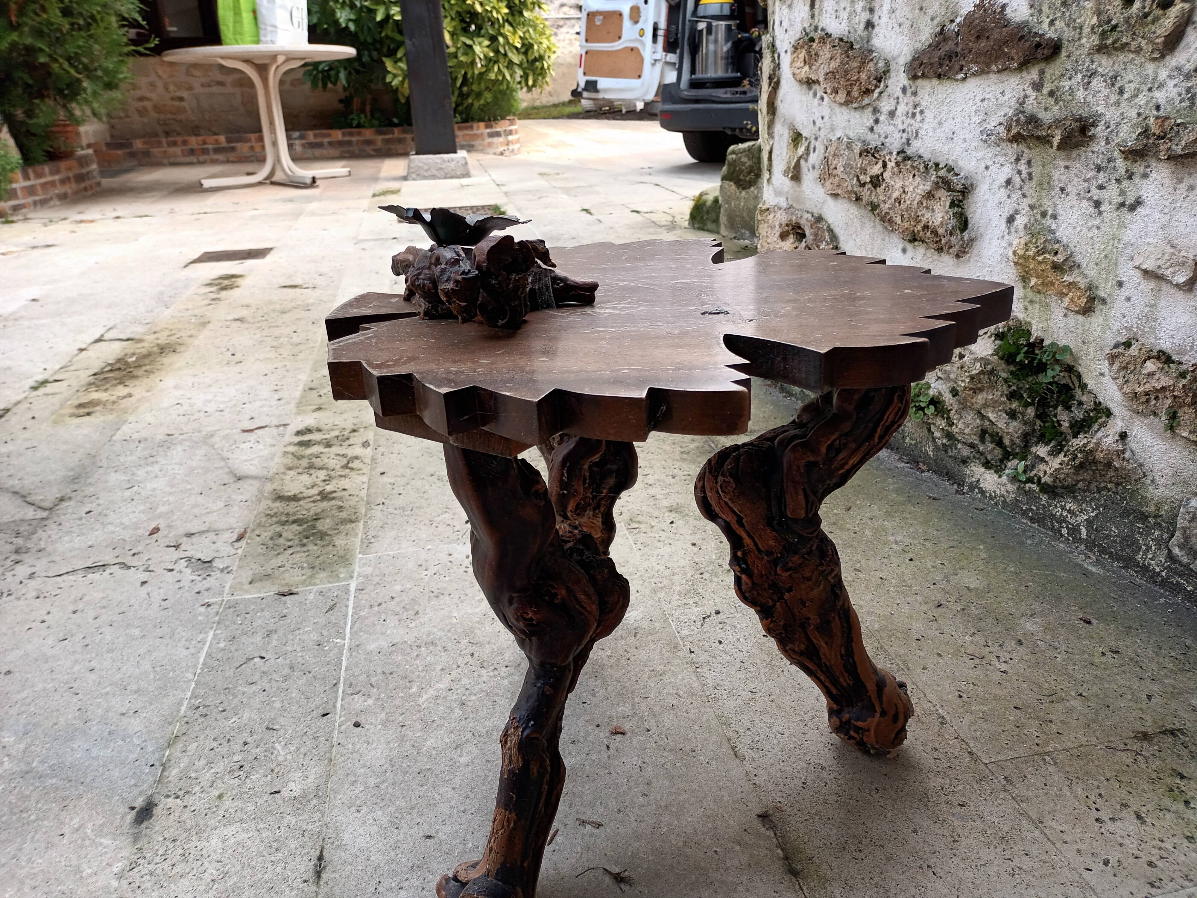 Table basse feuille en bois vintage avec cendrier