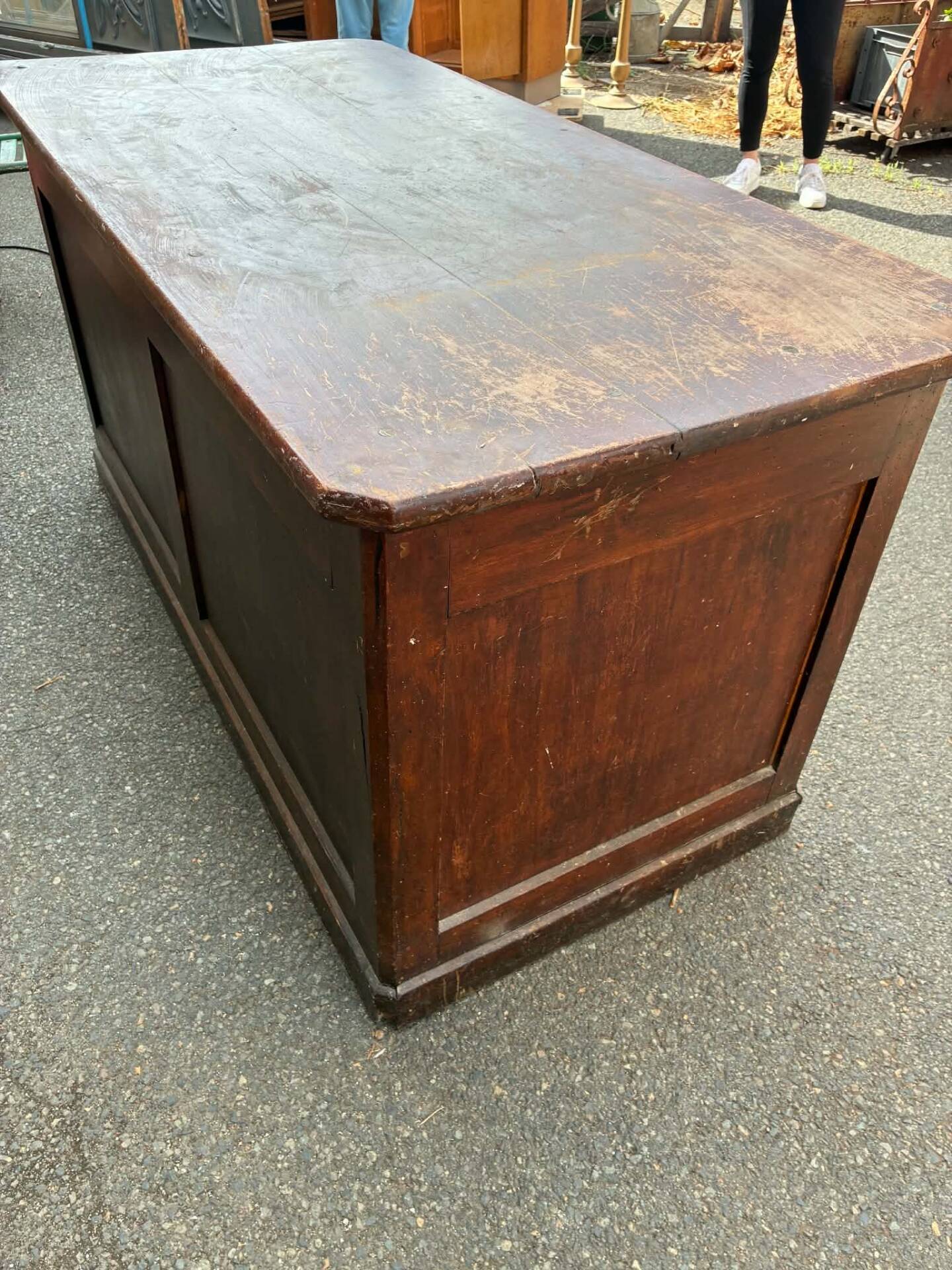 Counter Furniture