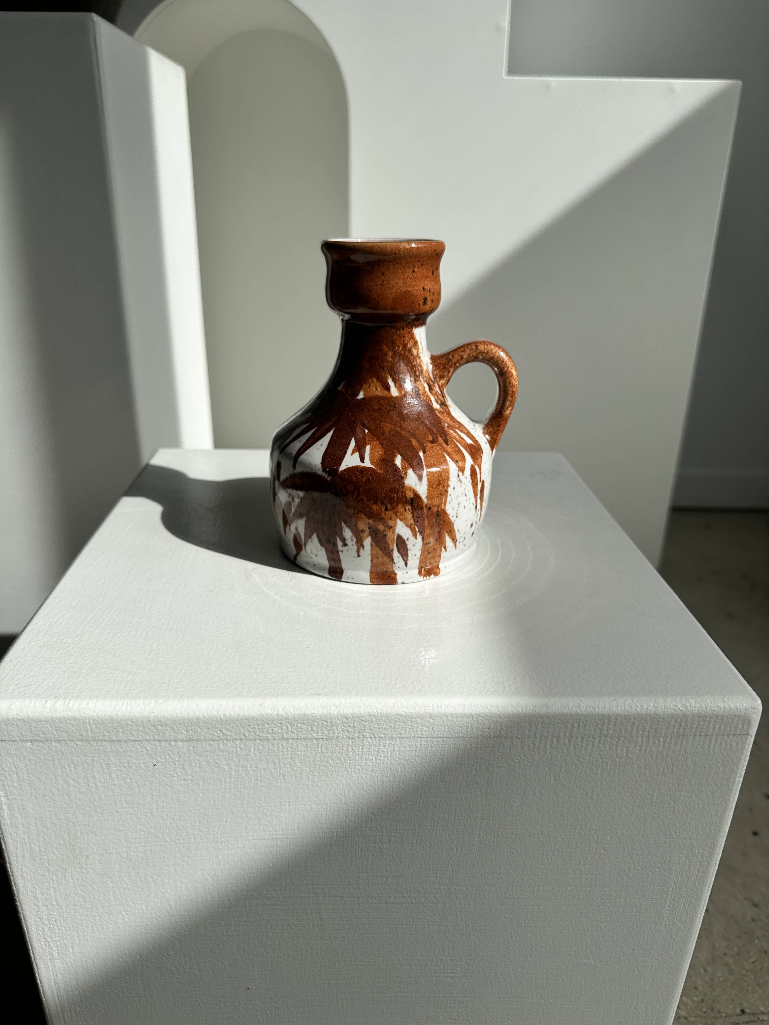 Small white and brown vase or pitcher West Germany H:15cm D:10.5cm