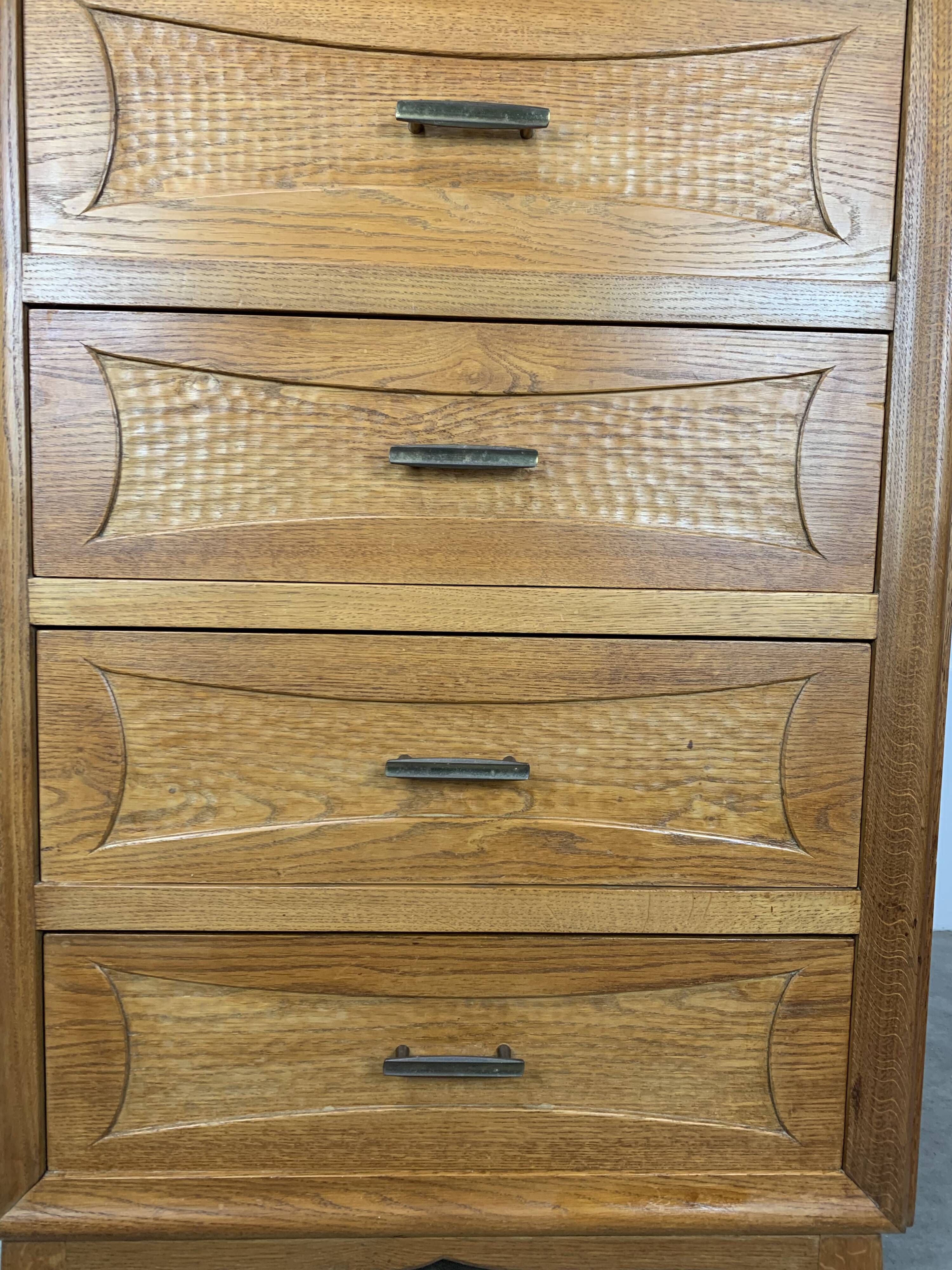 Vintage oak chest of drawers from the 50s