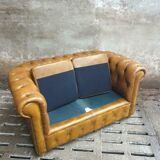 Old Chesterfield sofa 2 seater 140 cm