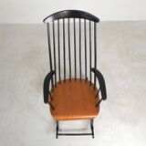 Spindle chair, rocking chair