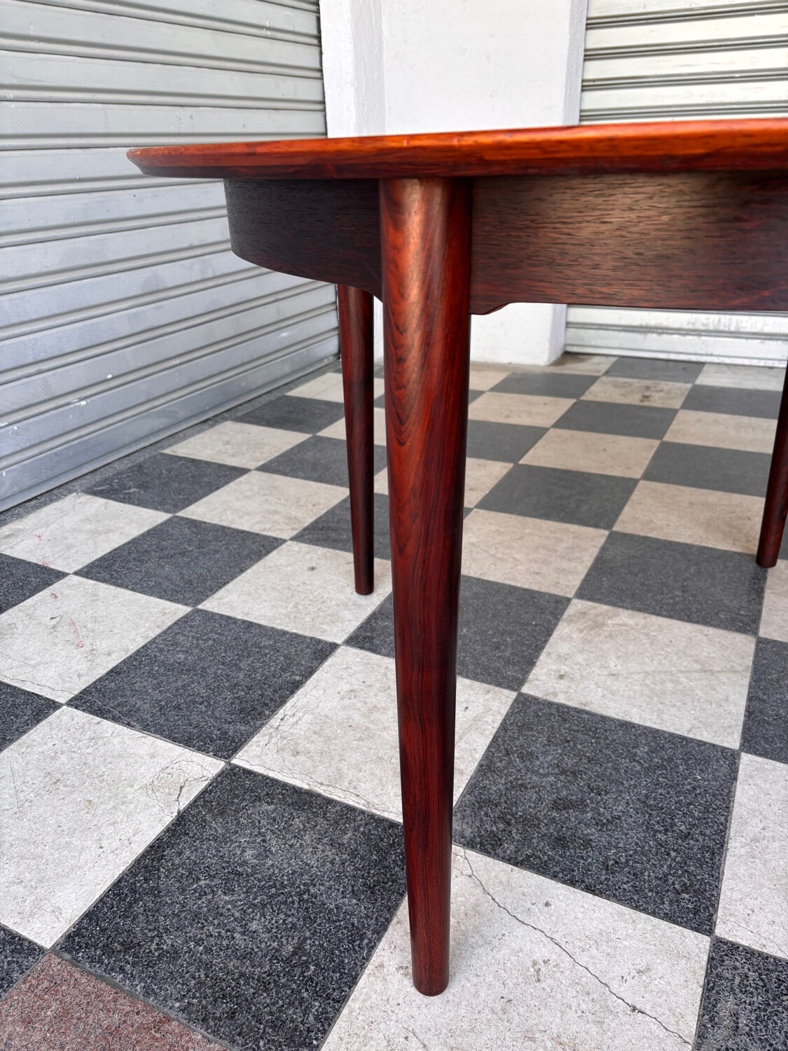 Table Arne Vodder en palissandre
