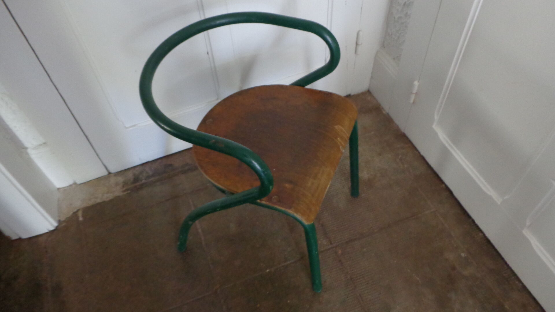 School chair jacques Hitier