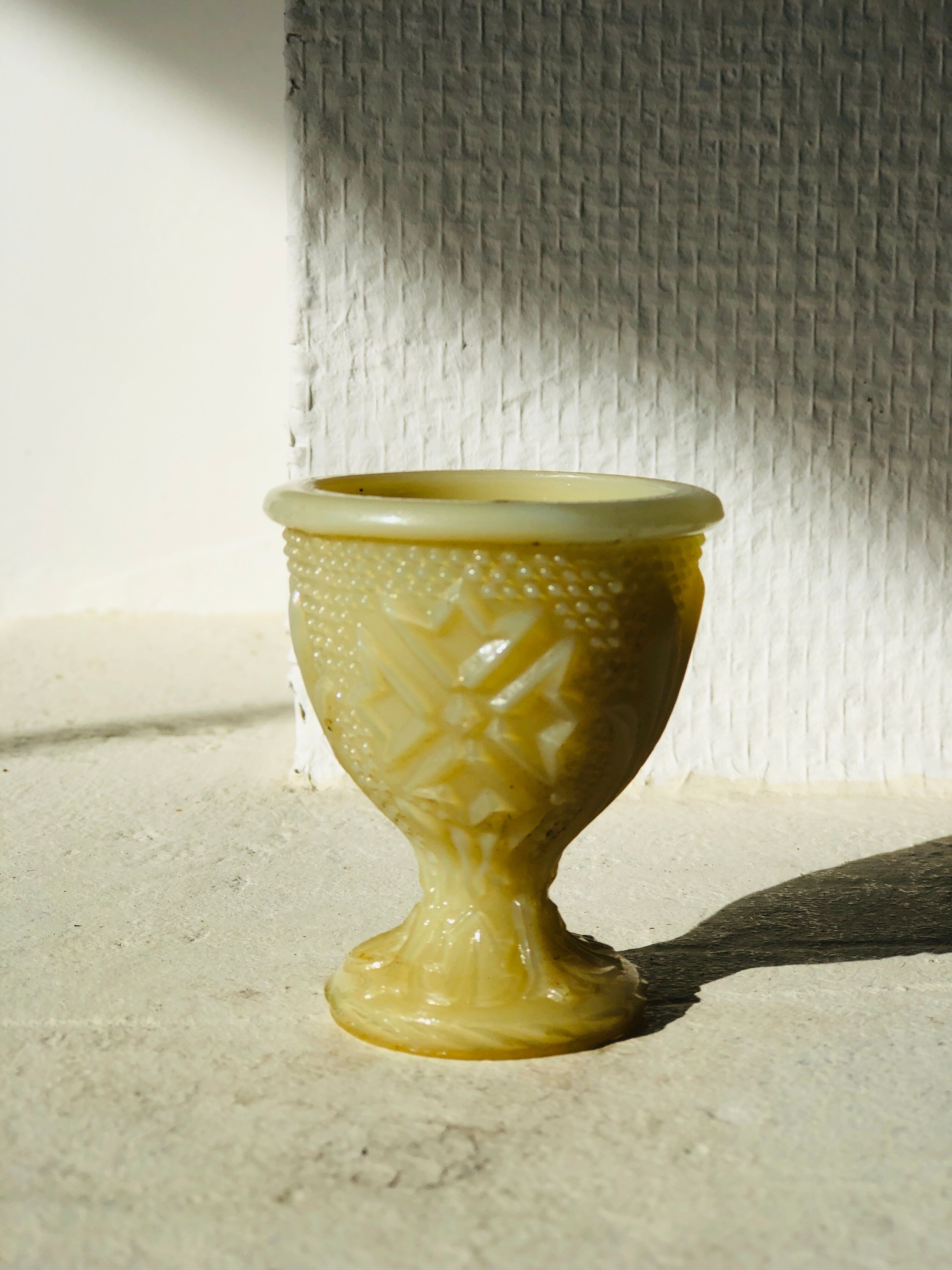 Old opaline coquetier