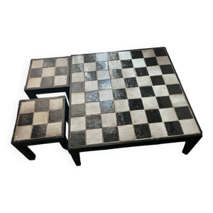 lot de trois tables basses