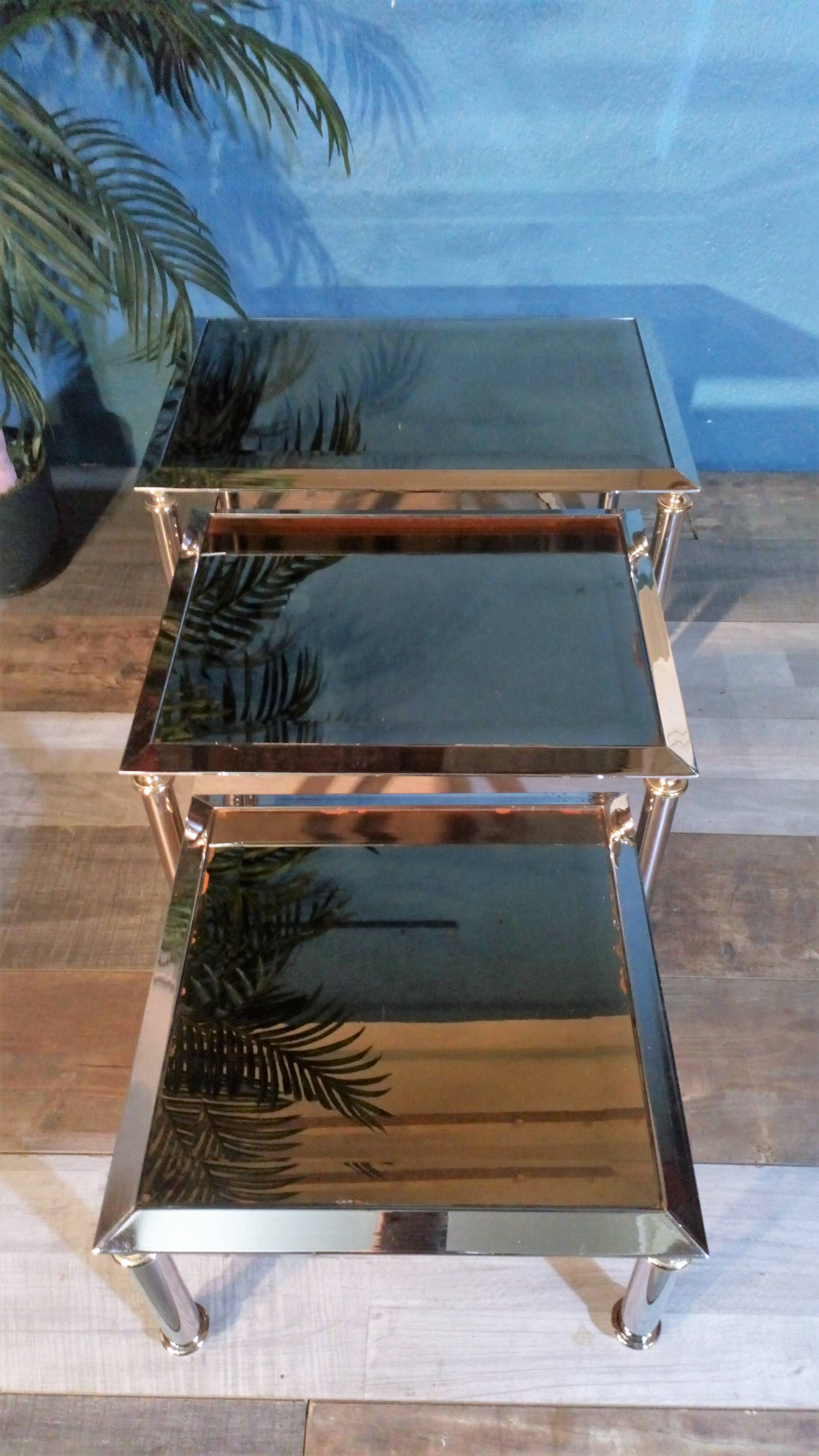 Tables gigognes 1970s